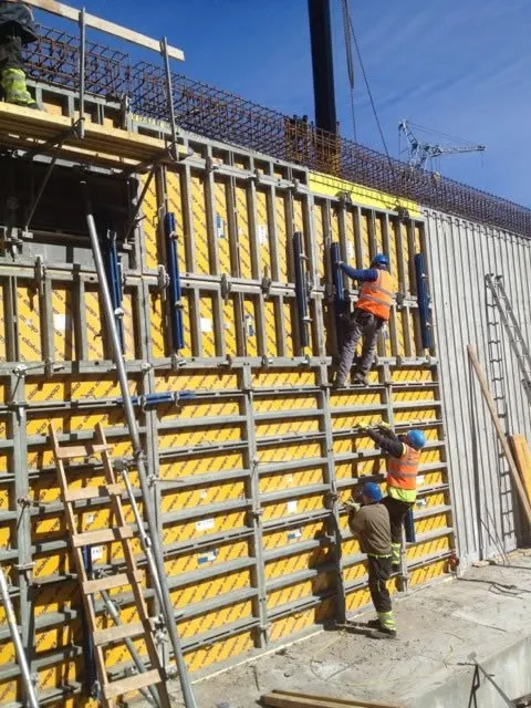 Dienvidu tilta 3. posma būvniecības darbi - image 5